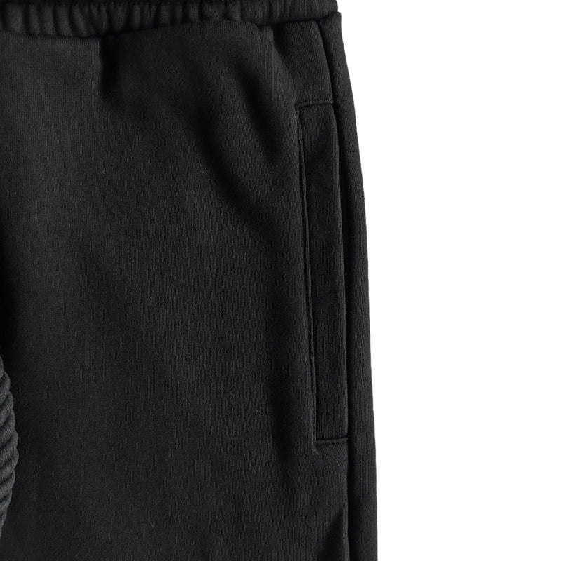 Conjunto Syna World Black And Red