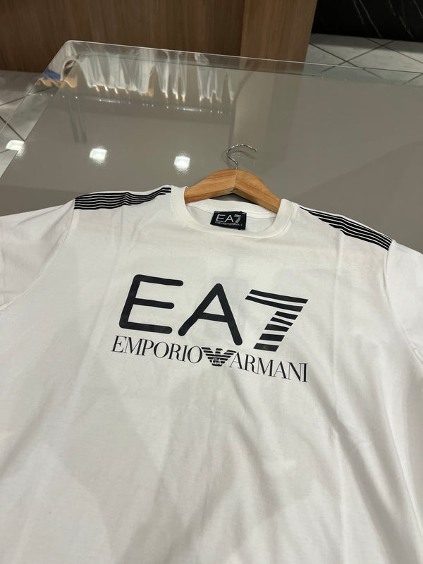 Camiseta Empório Armani