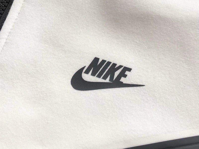 Conjuntos Nike Tech Fleece White