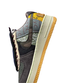 NIKE x TRAVIS SCOTT - Air Force 1 "Cactus Jack"