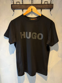 Camiseta Hugo Premium