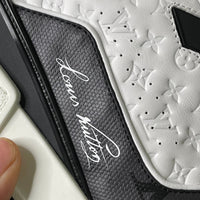 Louis Vuitton LV Trainer White / Black