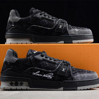 Louis Vuitton Trainer "All Black"