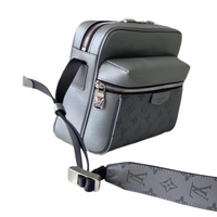 Bag Louis Vuitton Outdoor Bumbag Gray