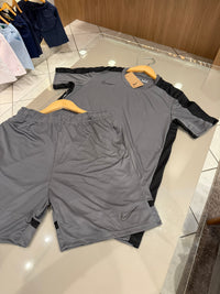 Conjunto Nike Academy