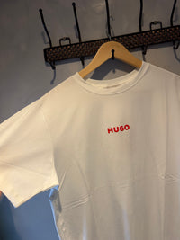 Camiseta Hugo