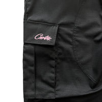 Calça Cargo Corteiz "Black With Pink Logo"