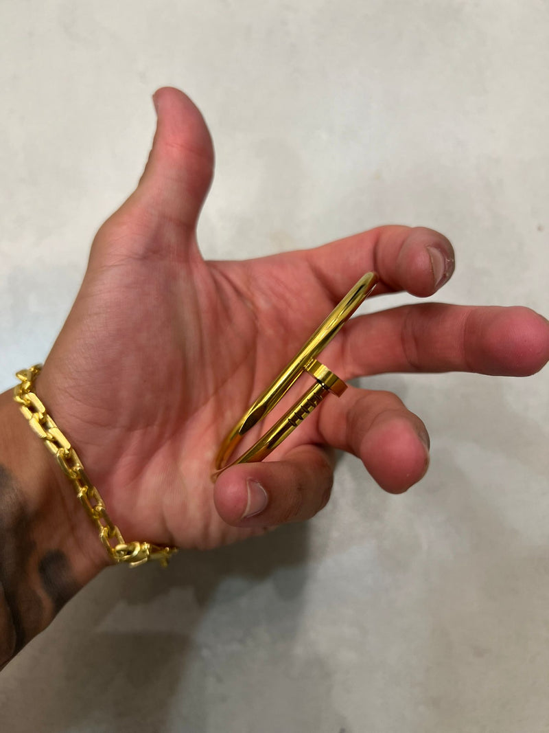 Bracelete Prego Banhado A Ouro